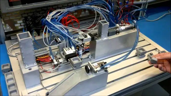 installation pneumatique formation industrielle et technique crti