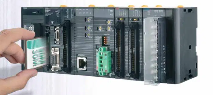 matériel omron formation automatisme maintenance cx one